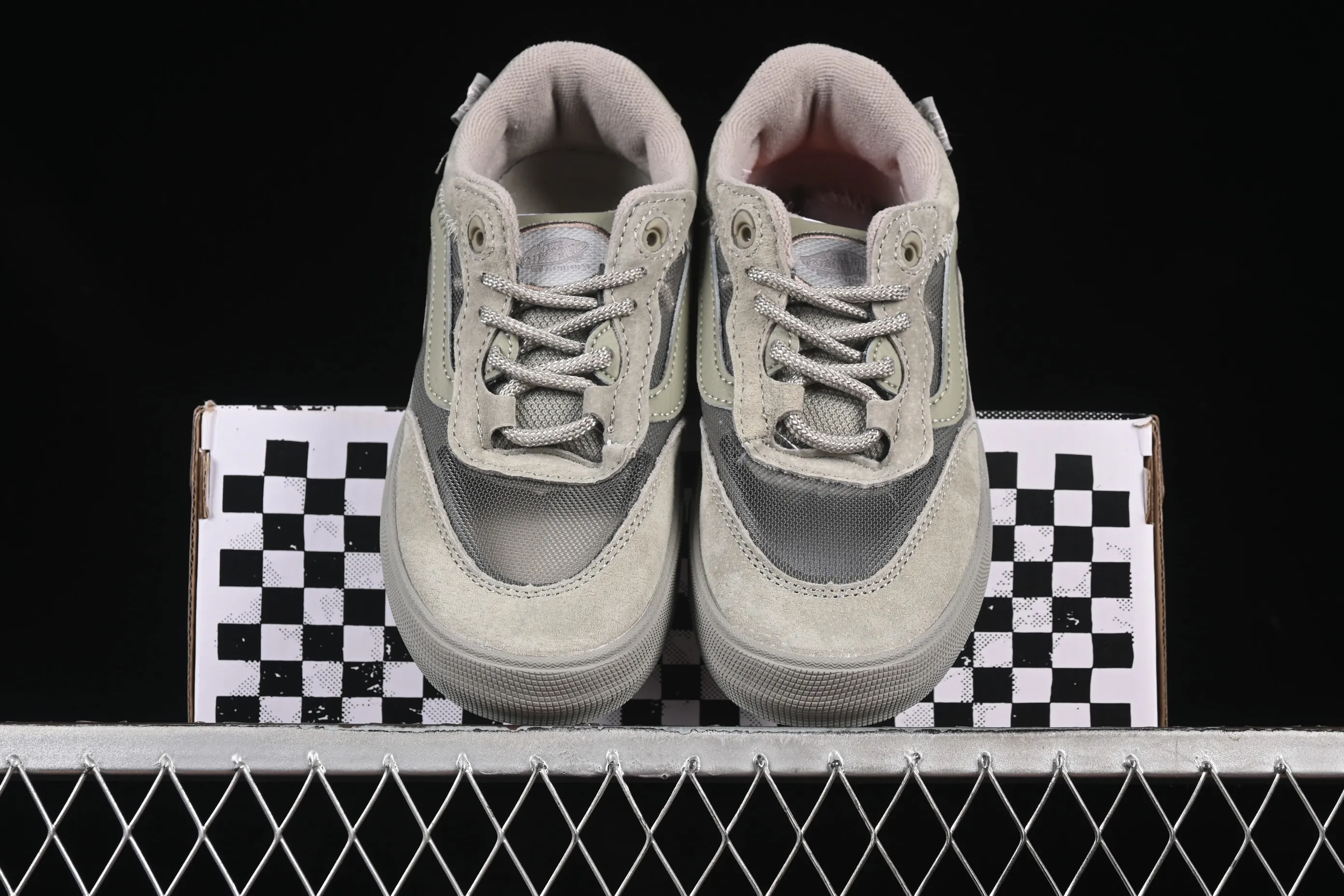 All categories Vans Vans series Vans Low Vans low-top Vans Wayvee Vans retro low-top casual sneakers VN0A2Z3RFOG